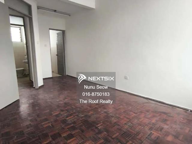 Shop for sale in Johor