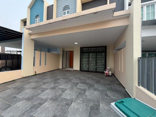 Terraced House for rent in Kulai