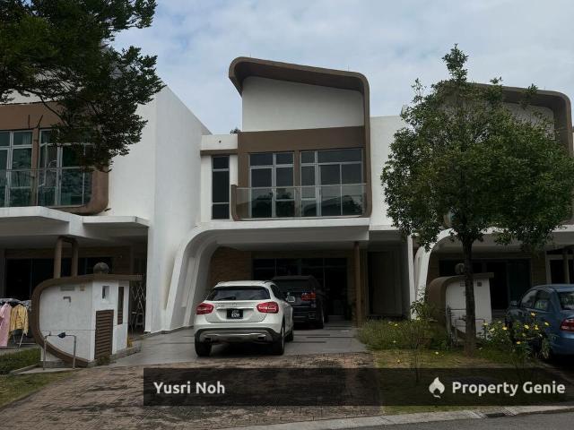 Terraced House for sale in Tanjong Sepat, Selangor
