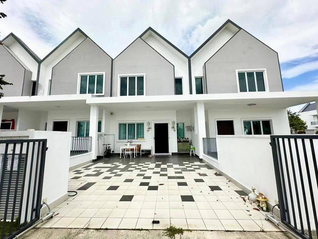 Bungalow for sale in Kajang, Langat