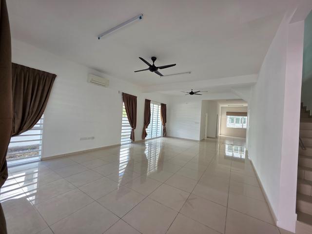 Terraced House for sale in Sendayan Village, Negeri Sembilan