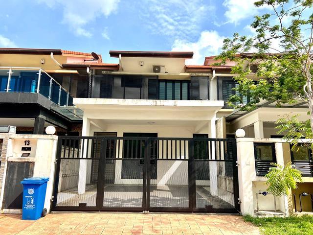 Terraced House for sale in Alam Impian, Selangor