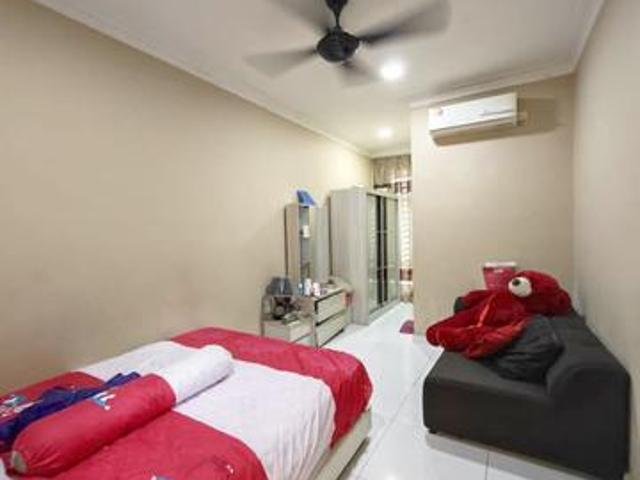 Terraced House for sale in Ulu Tiram, Johor