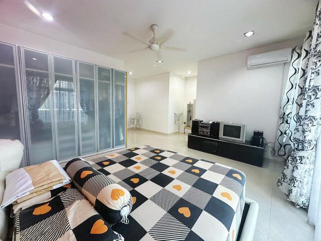 Terraced House for sale in Ulu Tiram, Johor