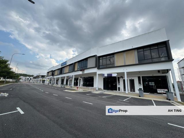 Shop for rent in Ulu Tiram, Johor