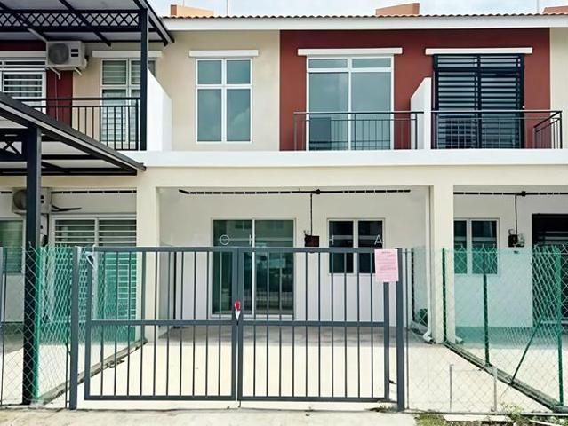 Terraced House for sale in Durian Tunggal, Malaka