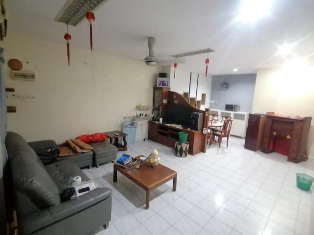 Terraced House for rent in Wellesley, Penang