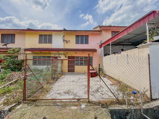 Terraced House for sale in Sungai Buloh, Shah Alam