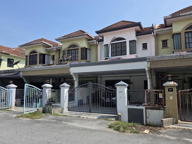 Terraced House for sale in Nilai, Negeri Sembilan