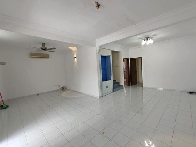 Terraced House for sale in Semabok, Malaka
