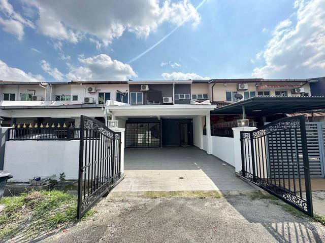 Terraced House for sale in Petaling, Subang Jaya