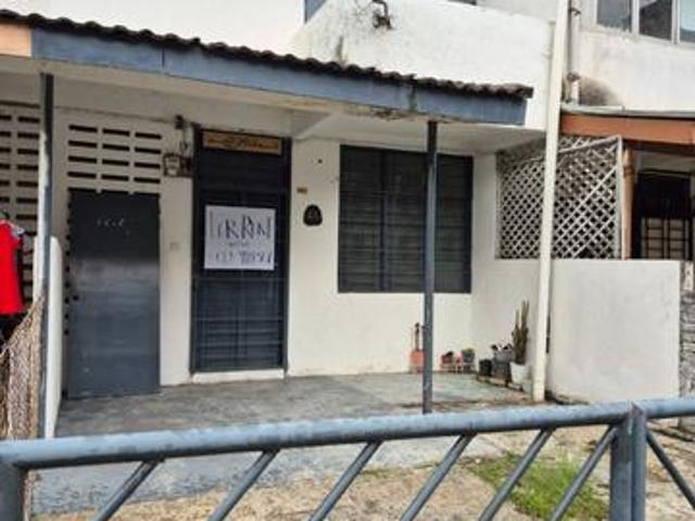Terraced House for rent in Country Heights Damansara, Kuala Lumpur