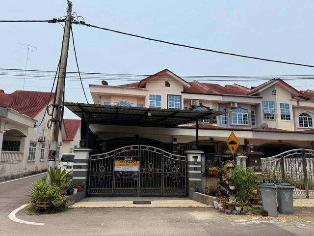 Terraced House for sale in Muar, Johor