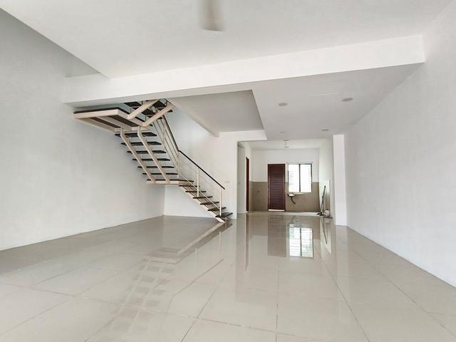 Terraced House for sale in Petaling, Alam Impian
