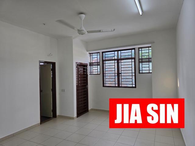 Terraced House for rent in Mukim 13, Georgetown