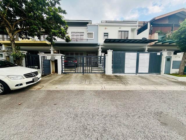 Terraced House for sale in Petaling, Subang Jaya