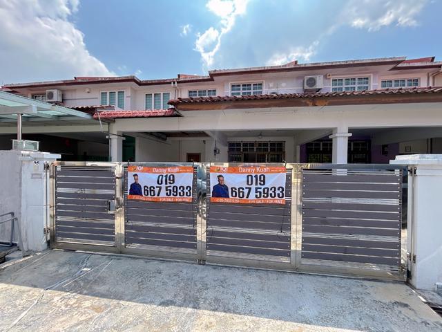Terraced House for sale in Semabok, Malaka