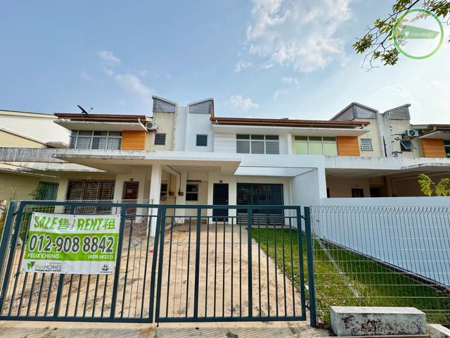 Terraced House for sale in Kuantan