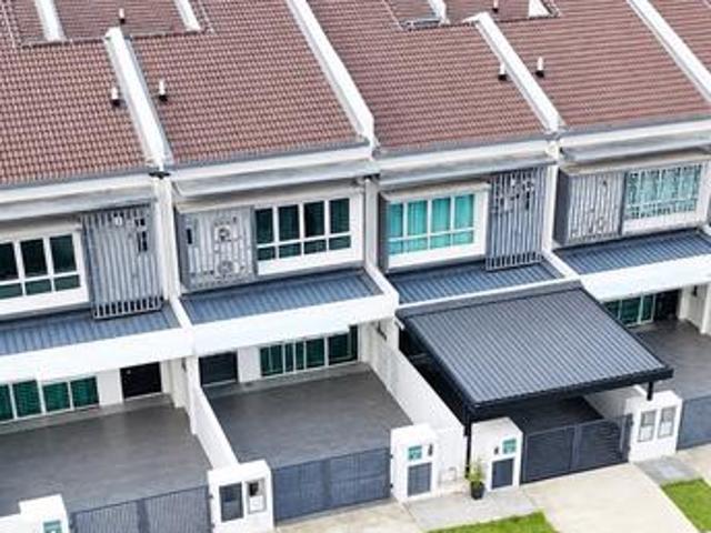 Terraced House for sale in Tanjong Sepat, Selangor