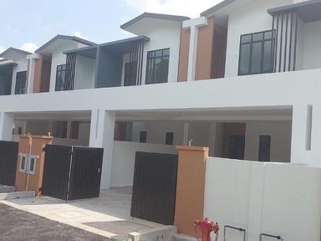 Terraced House for sale in Kuching
