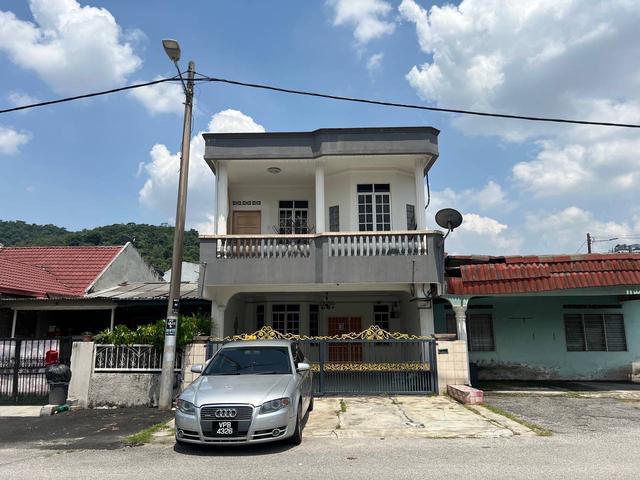 Terraced House for sale in Country Heights Damansara, Kuala Lumpur