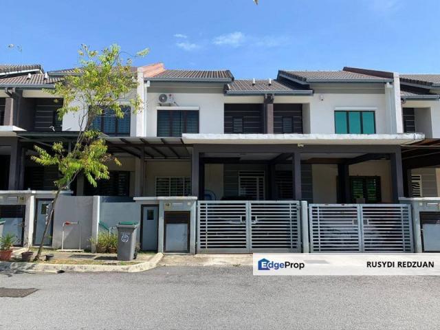 House for sale in Sendayan Village, Negeri Sembilan