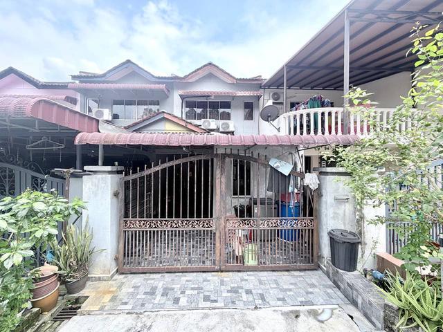 Terraced House for sale in Petaling, Subang Jaya