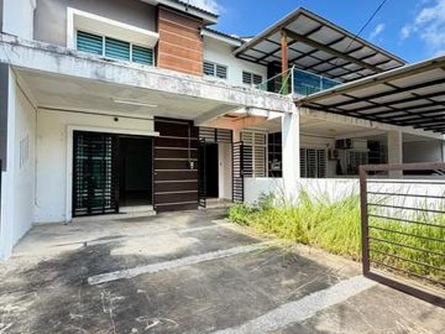 Terraced House for sale in Wellesley, Penang