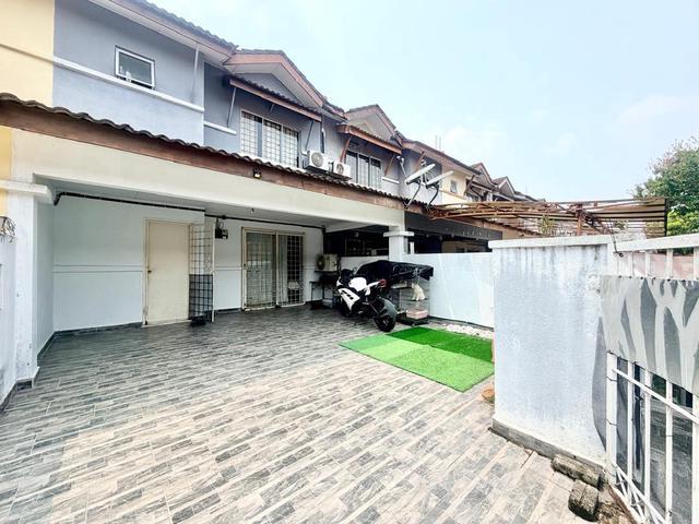 Terraced House for sale in Jenjarom, Selangor
