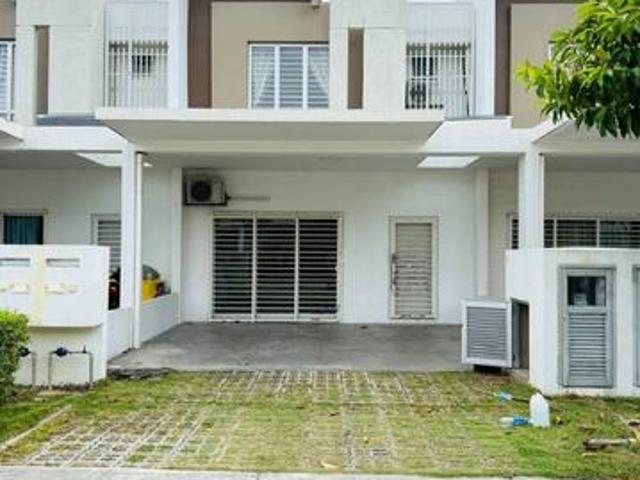 Terraced House for rent in Tanjong Sepat, Selangor