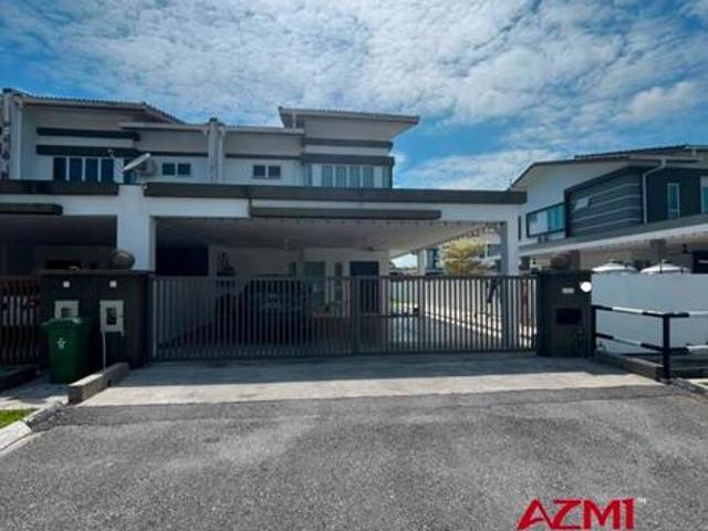 Terraced House for sale in Kuching, Sarawak
