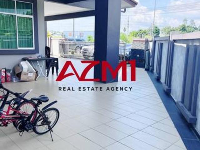 Terraced House for sale in Long Miri, Sarawak