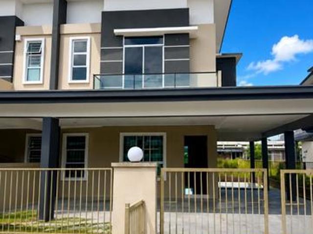Residential House for sale in Kuching