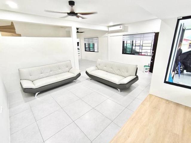Terraced House for rent in Kuching