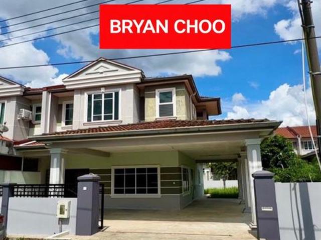 Terraced House for sale in Kuching