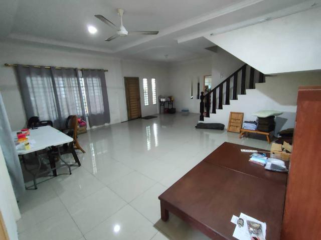 Terraced House for sale in Samarahan, Kota Samarahan