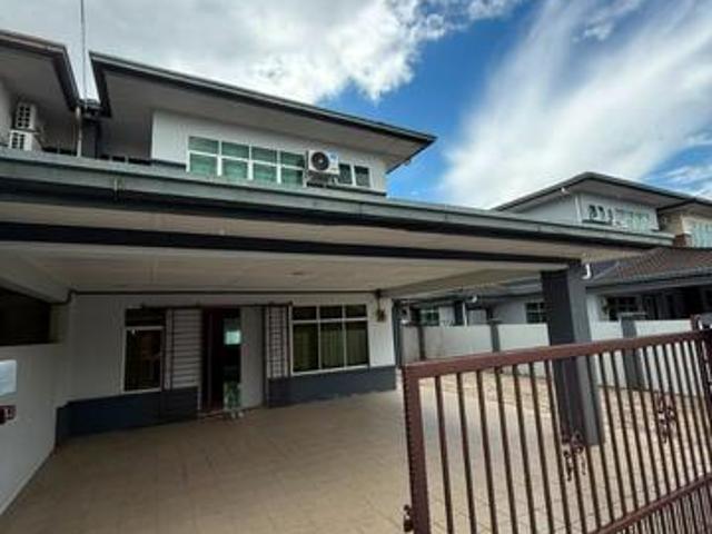 Terraced House for rent in Kuching