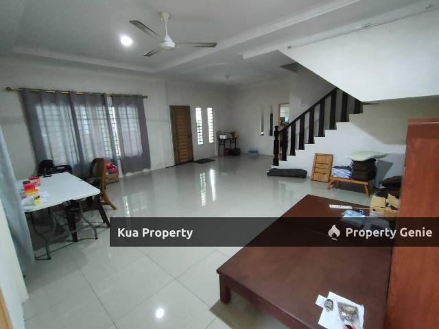 Terraced House for sale in Samarahan, Kota Samarahan