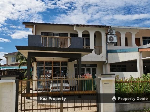 Terraced House for sale