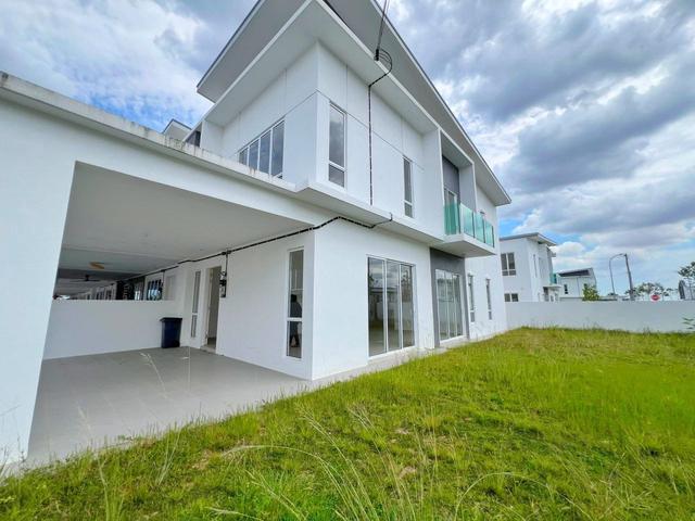 Terraced House for sale in Sendayan Village, Negeri Sembilan