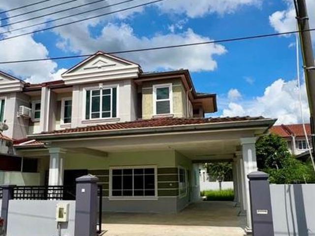 Terraced House for sale in Samarahan, Kota Samarahan