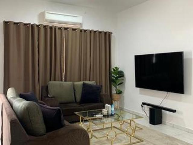 Terraced House for rent in Malaka