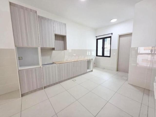 House for rent in Petaling, Alam Impian