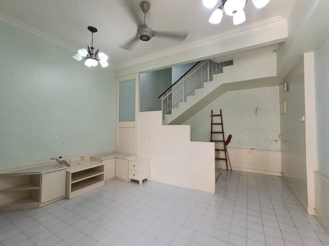 Terraced House for sale in Georgetown, Penang