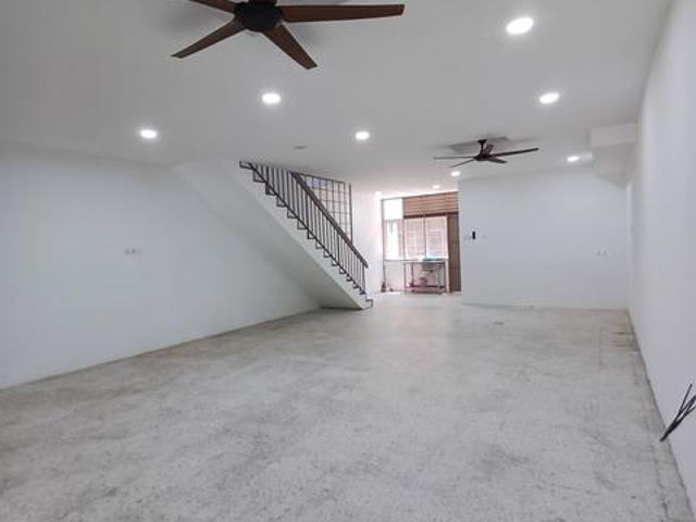 Terraced House for rent in Wellesley, Penang
