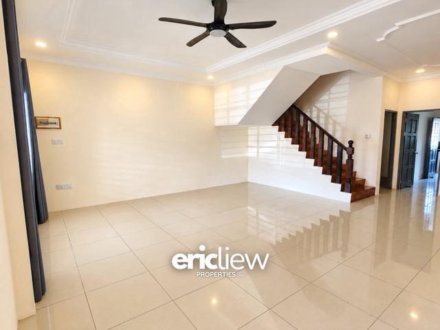 Terraced House for sale in Kota Samarahan, Bahagian Samarahan