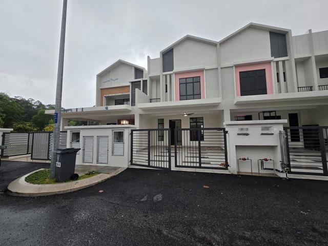 Terraced House for rent in Sendayan Village, Negeri Sembilan