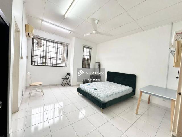 Residential House for sale in Batu Pahat