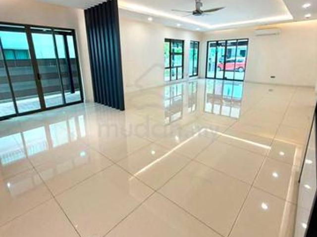 Residential House for sale in Pontian