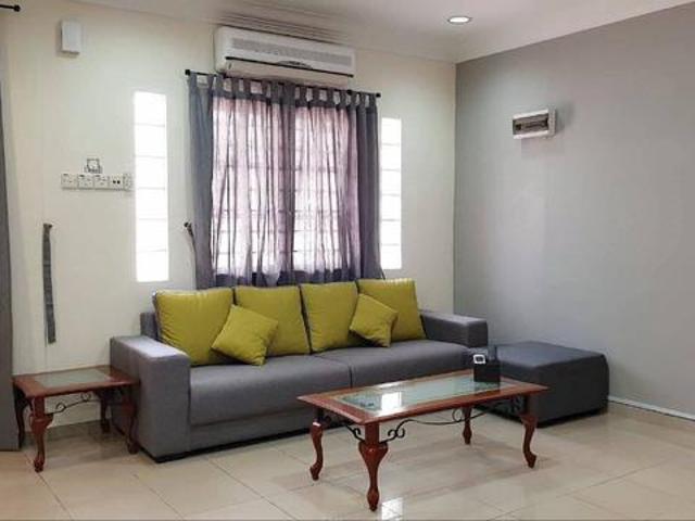Terraced House for rent in Malaka